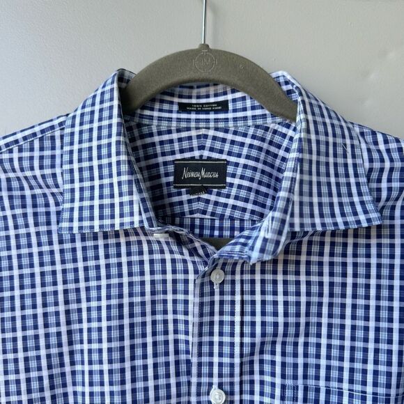 Neiman Marcus Men’s Button Down Shirt 16 1/2 36/37 Blue Plaid Cotton Casual - Picture 2 of 6